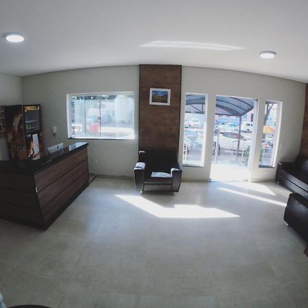 Hotel Menegon ซูมาเร ภายนอก รูปภาพ