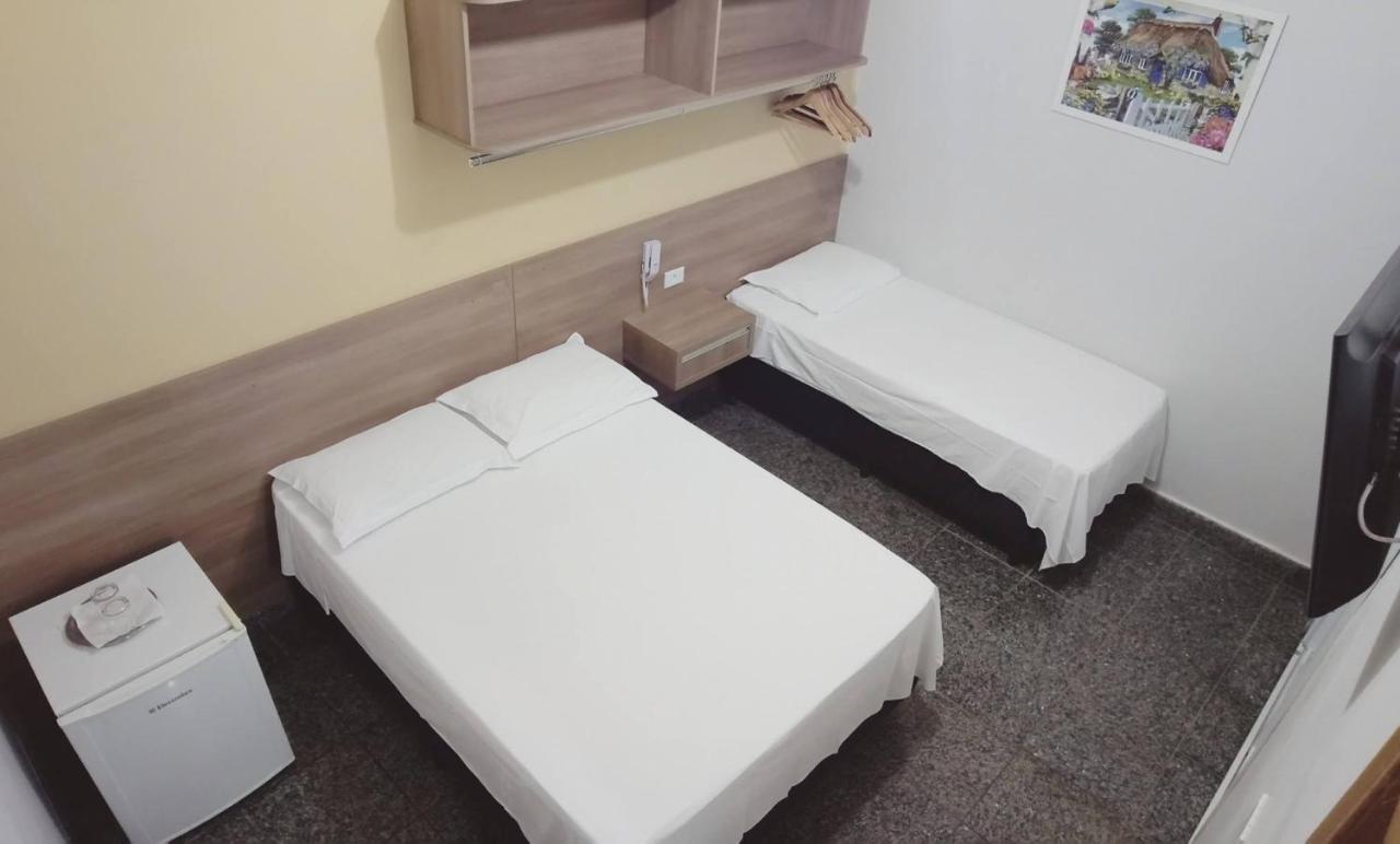 Hotel Menegon ซูมาเร ภายนอก รูปภาพ